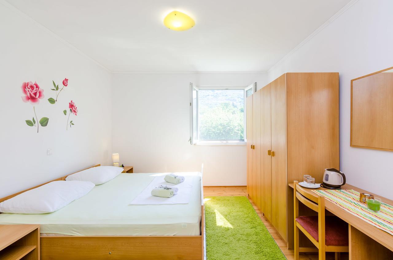 Apartment & Rooms Mazdin Banici Exterior photo